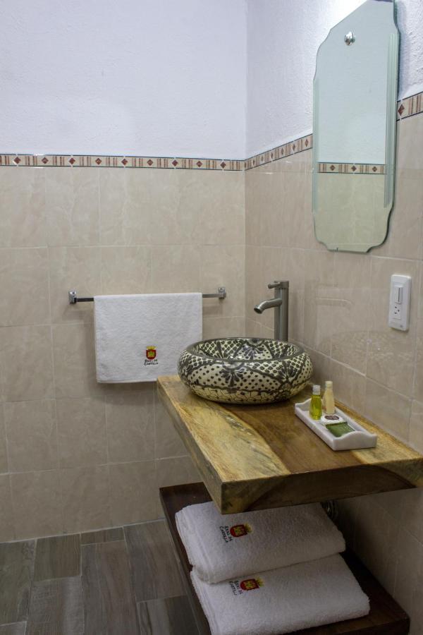 Hotel Real De Castilla Colonial Гвадалахара Номер фото