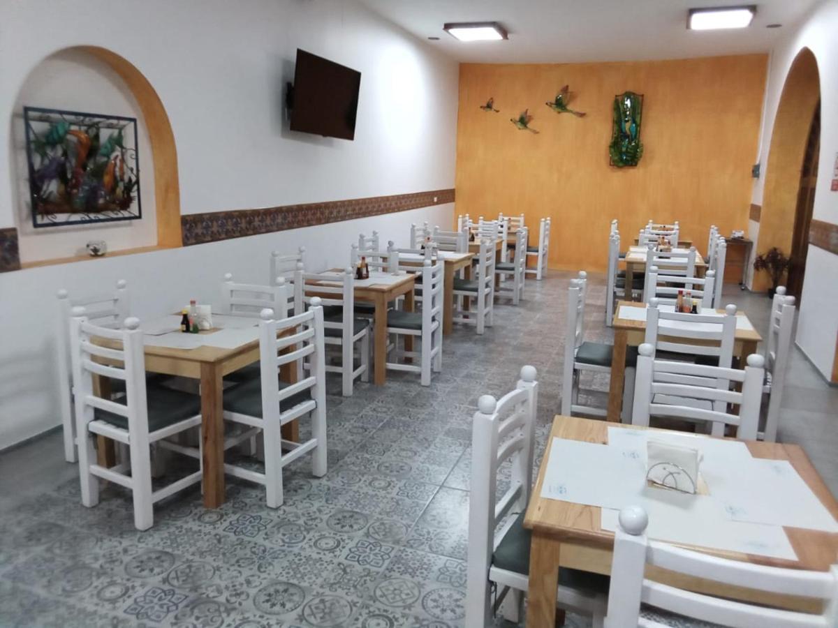 Hotel Real De Castilla Colonial Гвадалахара Экстерьер фото